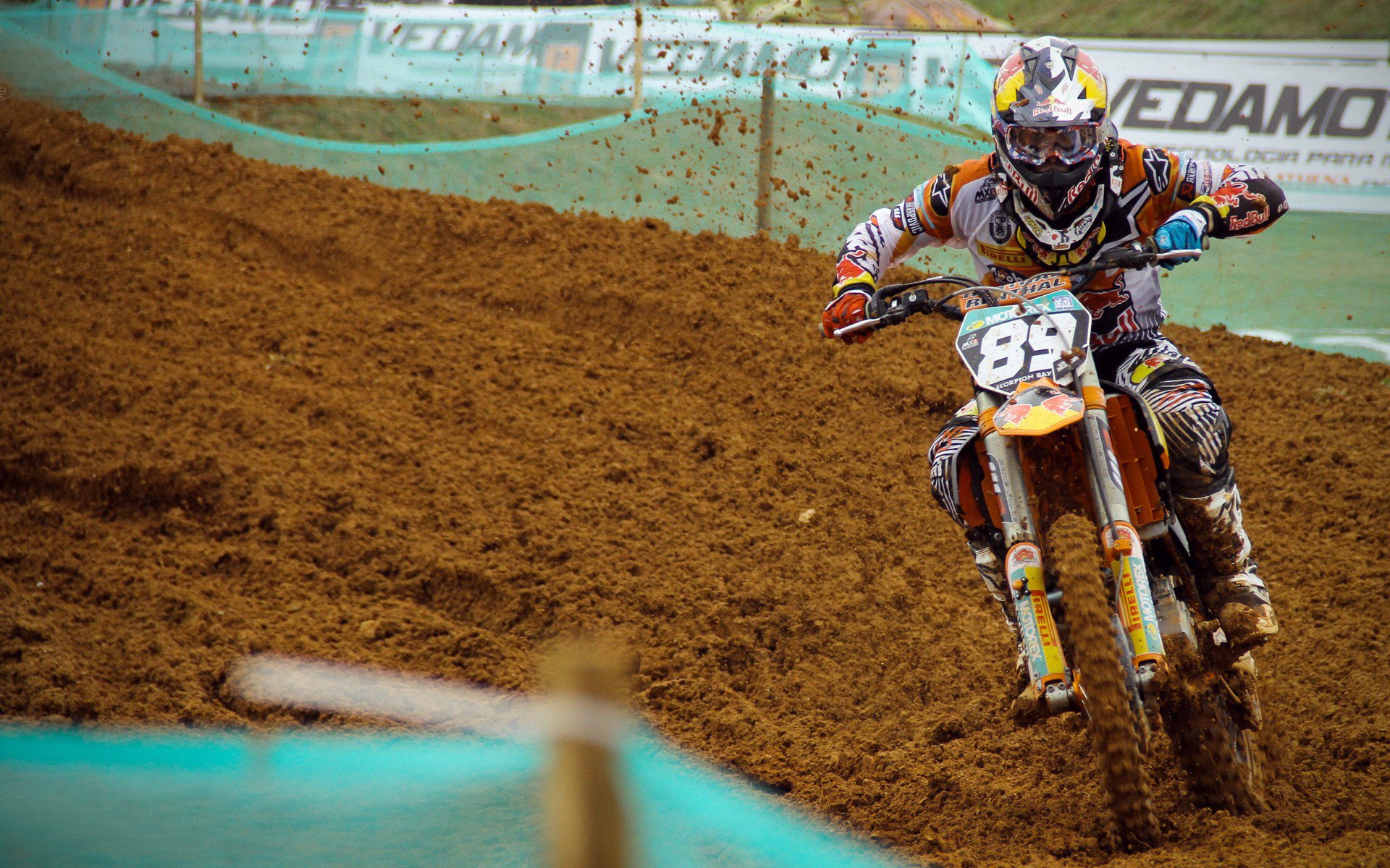 “极速王者：谁能问鼎赛季冠军？”，极速王者在哪