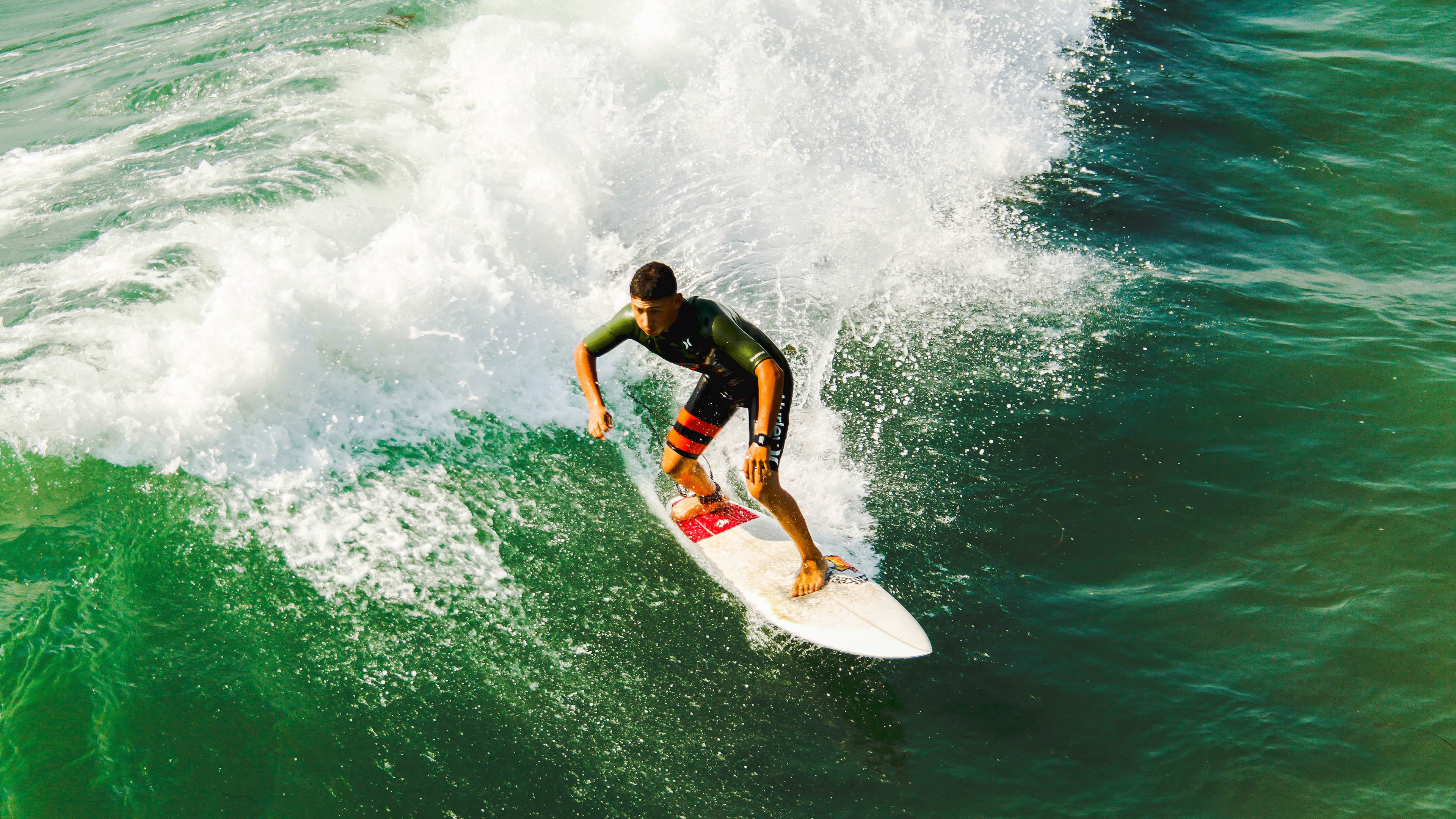“青春奔跑”青少年运动夏令营在云南拉开帷幕，融合凉山和边疆区域体育振兴